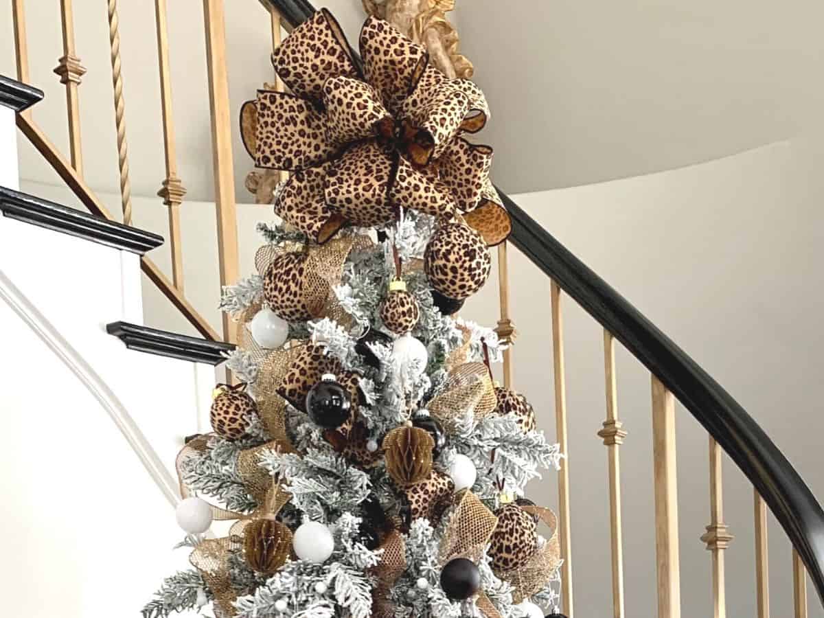 The Best Leopard Christmas Tree To Copy This Year - Career Girl Meets